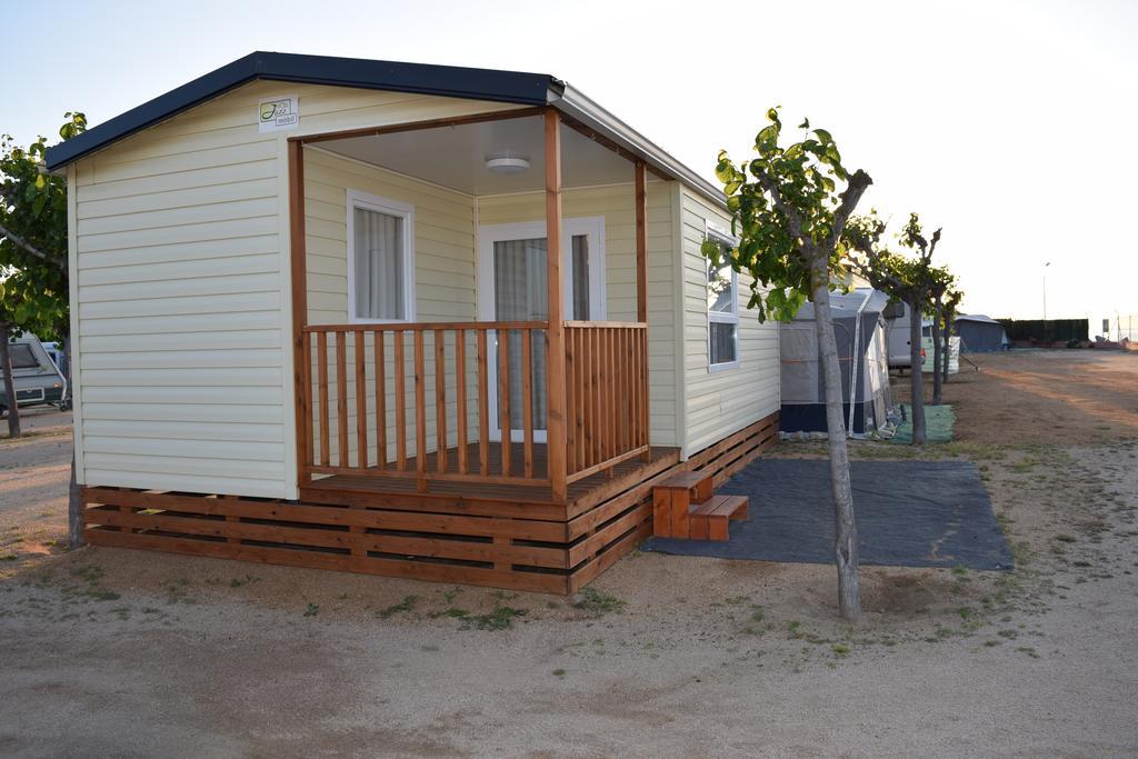 Camping El Pinar Platja Santa Susanna Eksteriør bilde