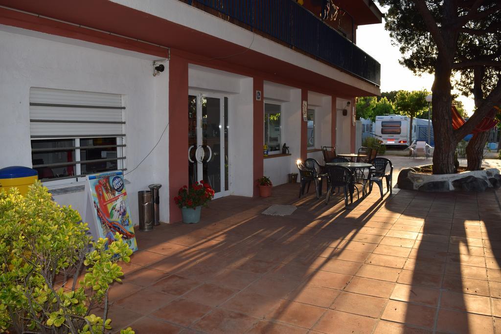 Camping El Pinar Platja Santa Susanna Eksteriør bilde